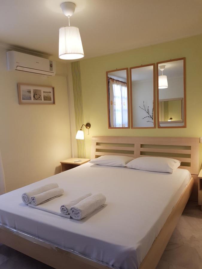 Nefeli Seaside Apartments Polychrono Ngoại thất bức ảnh